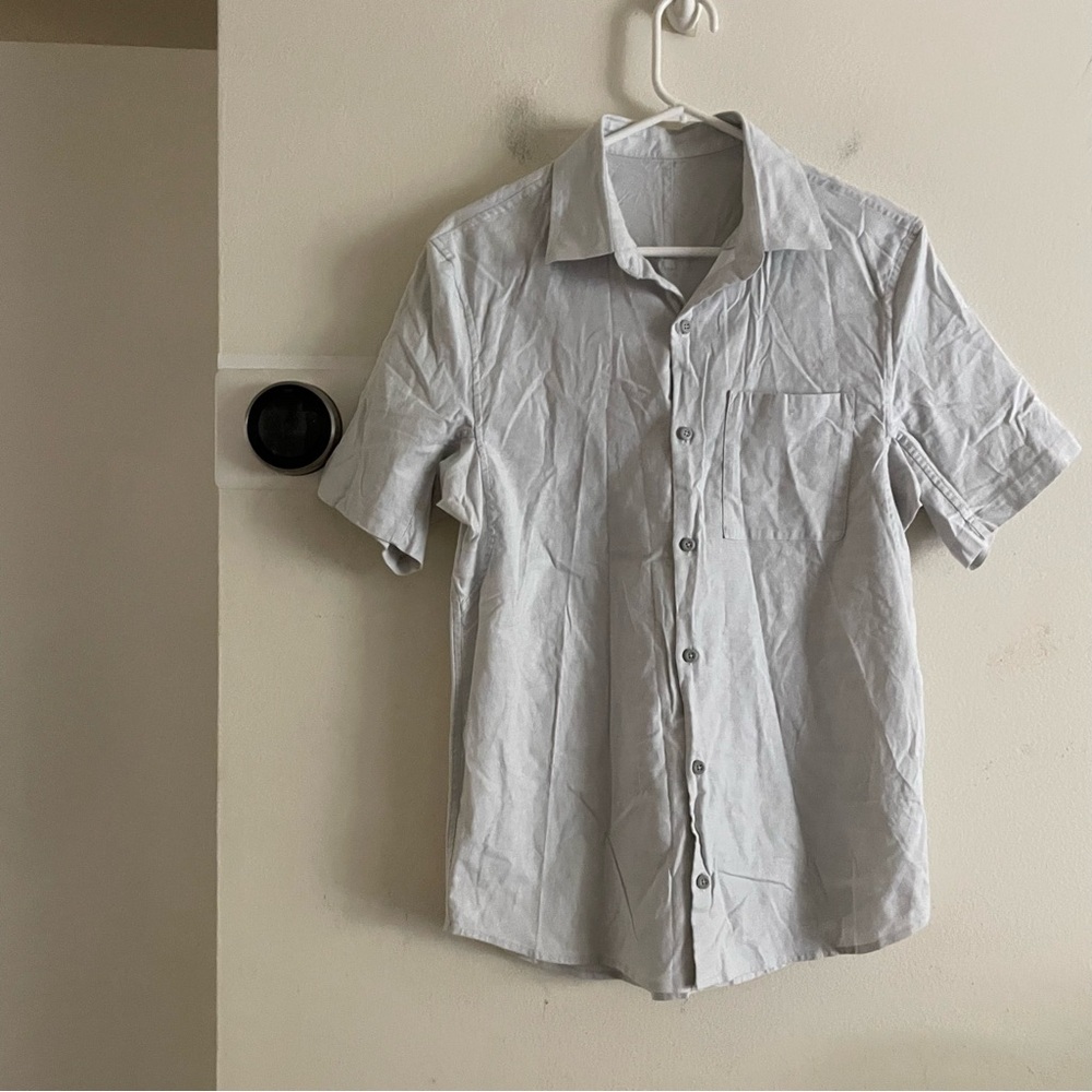 Lululemon Men's Short Sleeve Shirt size small